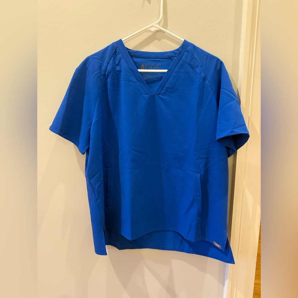 Figs Royal Blue Kangaroo Pocket Scrub Top Size Large W19SW1011 Limited Edition